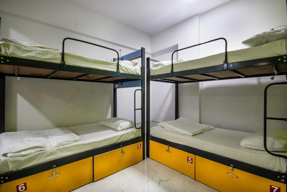 Room image 2
