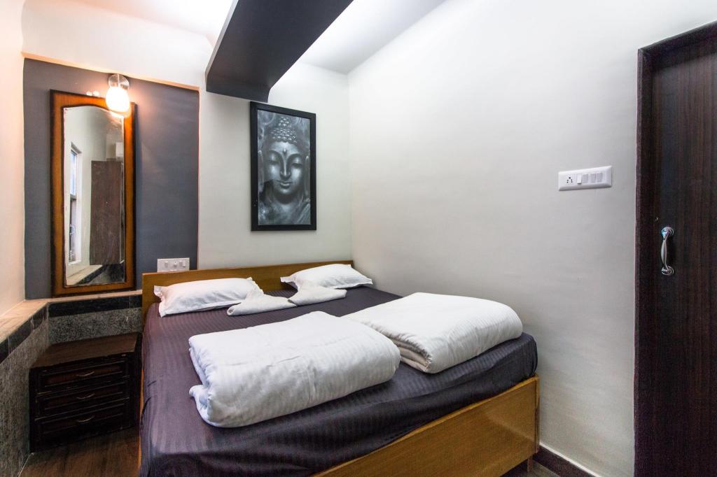 Room image 2