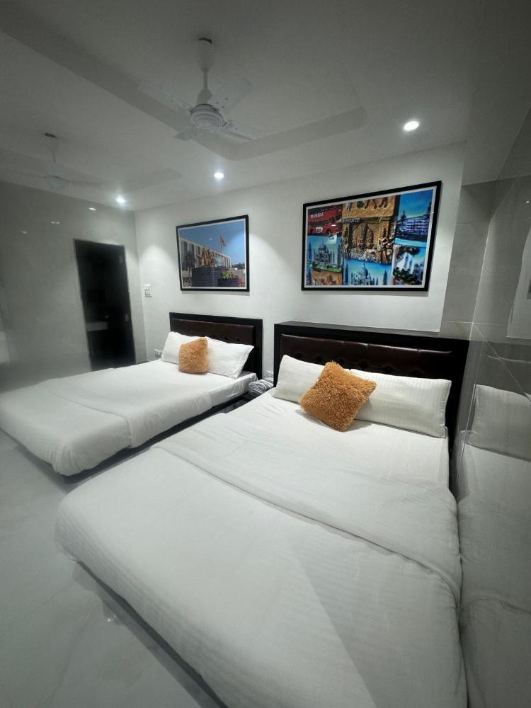 Room image 2