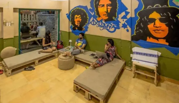 Backpackers Villa-Mumbai 6